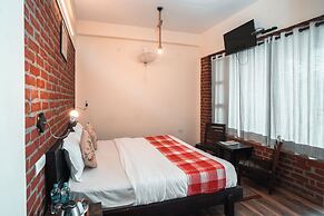 Hotel Aranya Virasat