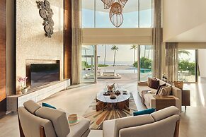 Jumeirah Olhahali Island