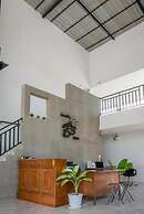 B3 Hotel