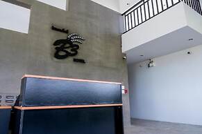 B3 Hotel
