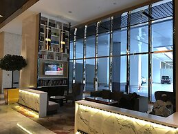 LUMA At Platinum Suite
