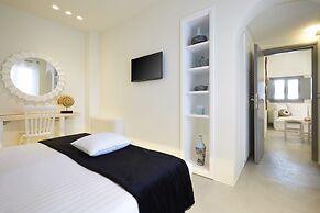 Eolia Kamari Villa
