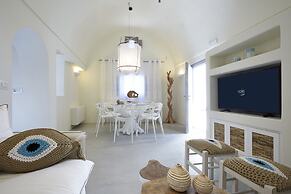 Eolia Kamari Villa