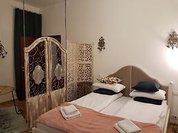 Alteea 2 Deluxe Bucharest Apartments