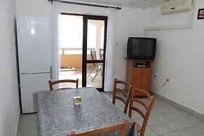 Apartments Mak
