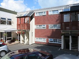 Devoncoast Seaview Apartments