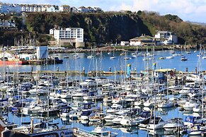 Devoncoast Seaview Apartments