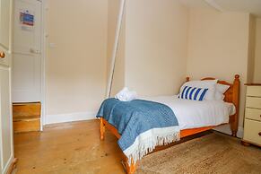 1 Dormer Villas