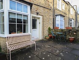 Hallam's Yard
