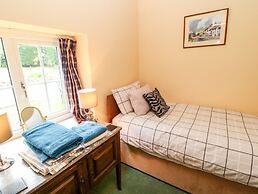 Hury Lodge