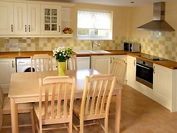 Manor Cottage