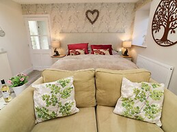 Lottie's Loft