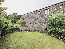 Hollins Farm Barn