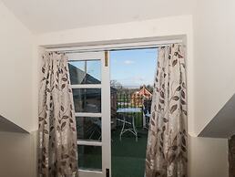 Wards Court 2