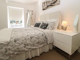 Hollie Cottage