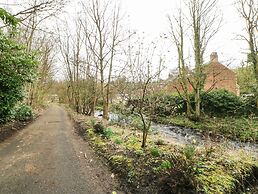 Hollie Cottage