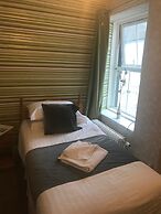Crown Hotel