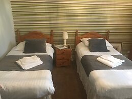 Crown Hotel