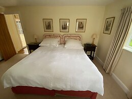 Oke Apple Cottage