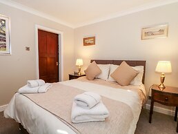 Molls Cottage