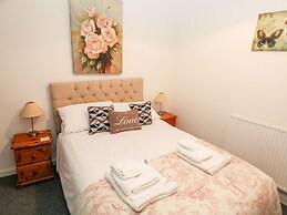 Beekeeper's Cottage