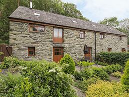 Hendoll Cottage 1
