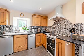 Cwmdu Cottage