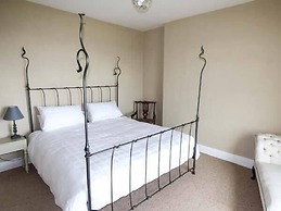 Sea View Apartment