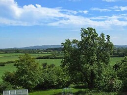 Cotswold View