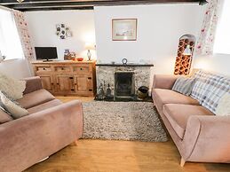 Bron Heulog Cottage
