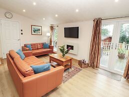 Beech Hill Lodge at Fallbarrow Park