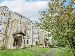 Tweed Apartment