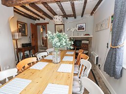 Castle Hill Cottage