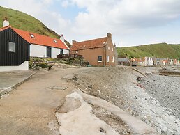 49 Crovie Village