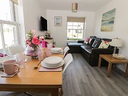 White Rose Apartment