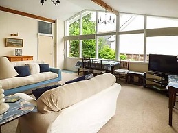 Compass Cottage
