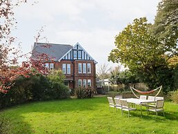 5 The Nab House