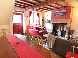 Holly Cottage