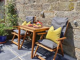 Daffodil Cottage