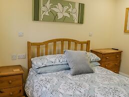 Apartment 6