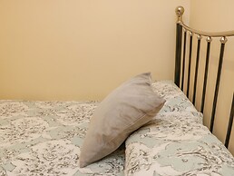 Apartment 6