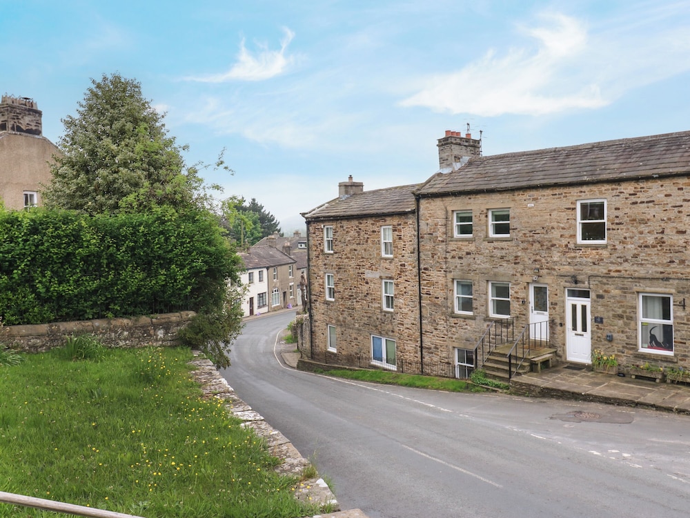 Alma House