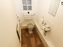 Whitefriars Lodge