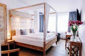 Hotel Eyja