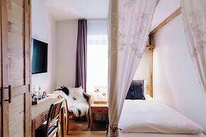 Hotel Eyja
