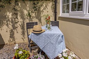 Snowdrop Cottage