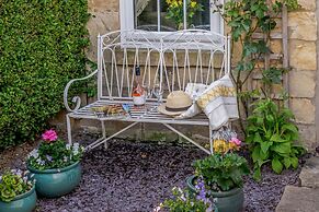 Snowdrop Cottage