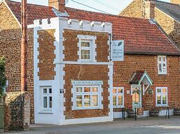Duck Cottage