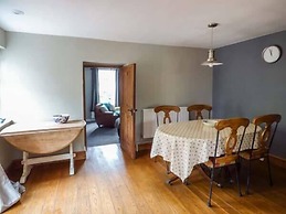 Corner Cottage