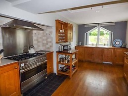 Corner Cottage